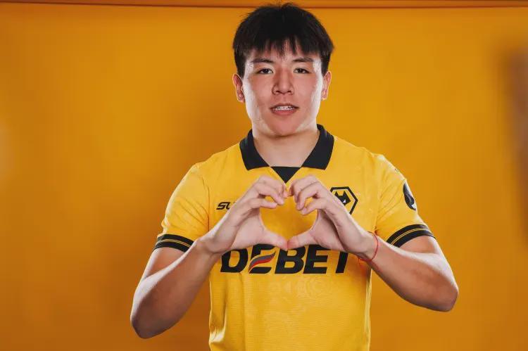 开云官方app入口-冬窗绝杀！徐彬死而复生租借英甲，2小时双城狂奔上演生死时速！