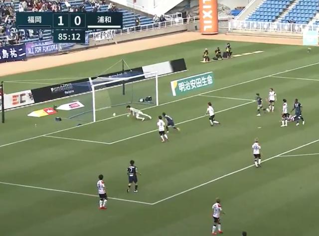 开云体育下载-Made In CSL①中超神锋初到日本被称姆博马再现