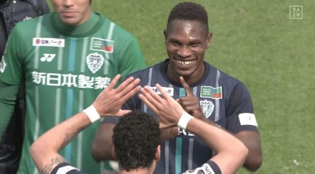 开云体育下载-Made In CSL①中超神锋初到日本被称姆博马再现