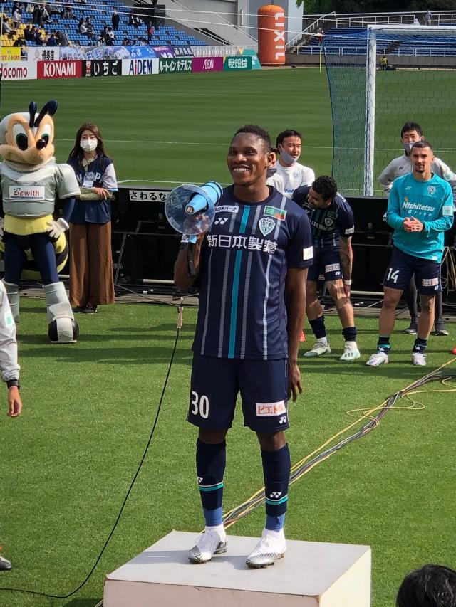 开云体育下载-Made In CSL①中超神锋初到日本被称姆博马再现